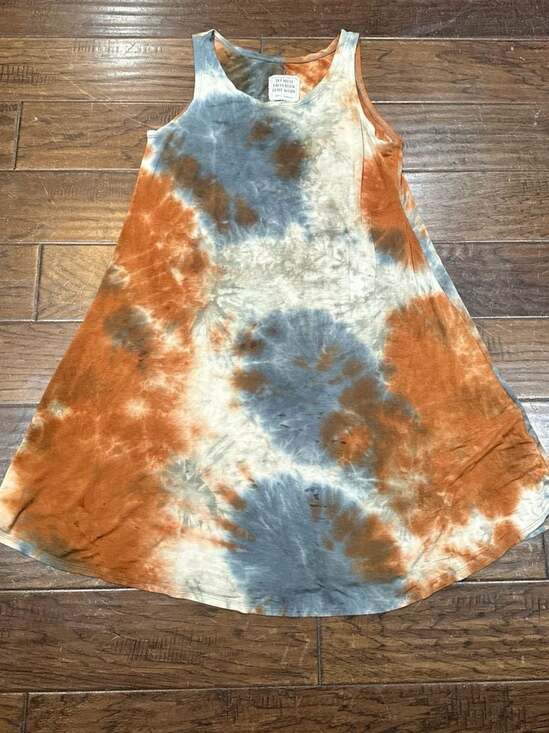 Simply Saguaro Dresses & Skirts - Simply Saguaro Tie-Dye Tank Swing Dress with Pockets